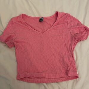 Women’s pink crop top